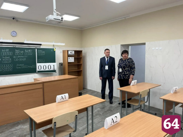 Министр пожелал саратовским выпускникам при сдаче экзаменов дышать ровно